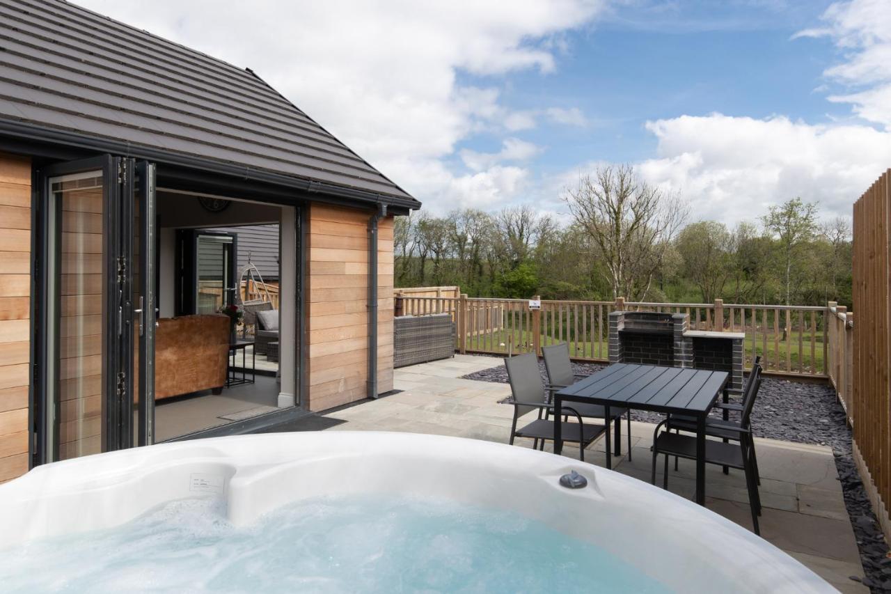 Cedar Cottage Тенби Экстерьер фото