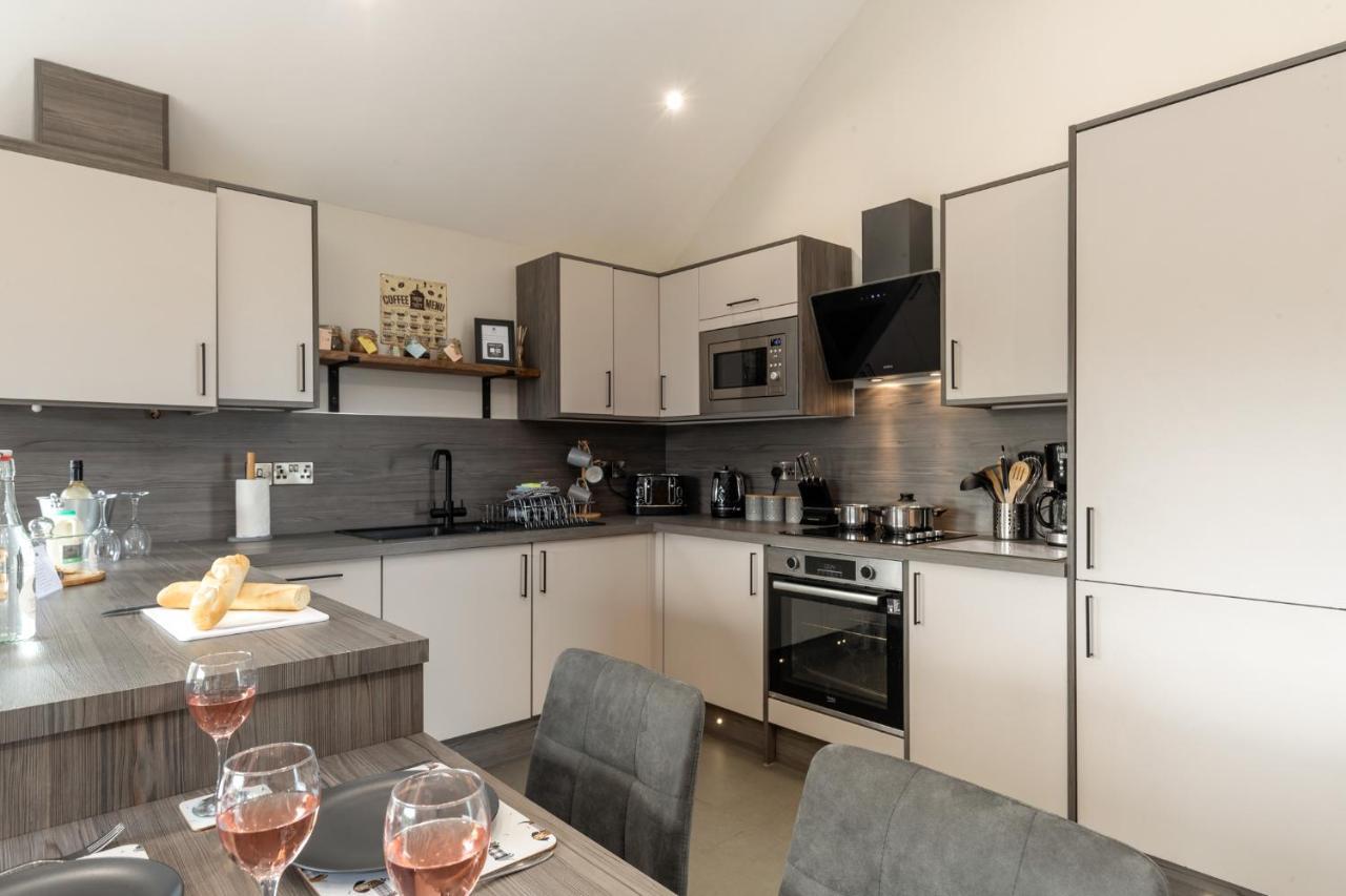 Cedar Cottage Тенби Экстерьер фото